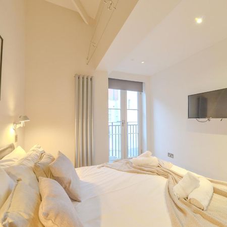Central Two Bedroom Apartments St Albans By Central Stays Short Lets & Serviced Accommodation With Free Parking Rum bild